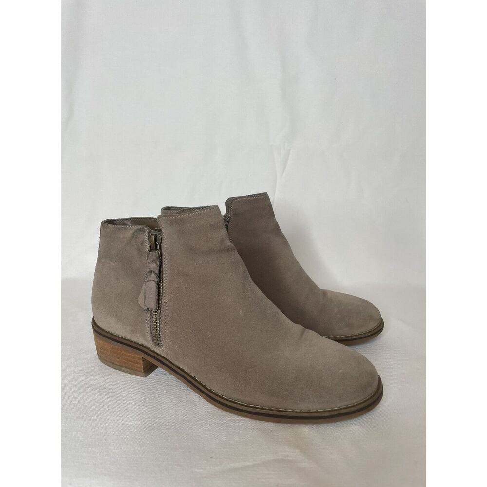 Blondo Liam taupe suede waterproof all season ankle boots 7.5 women's shoes EUC